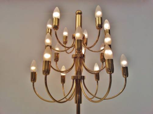 Gaetano Sciolari vintage brass 18 light Pistillo candelabra floor lamp, 1970`s ca, Italian